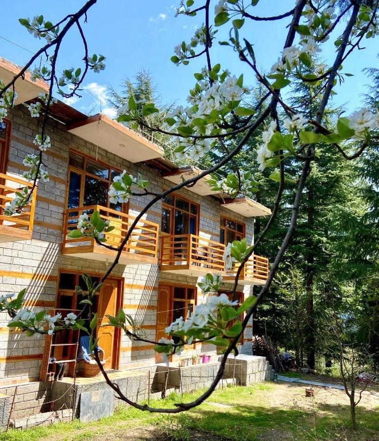 Getaway Stays Manali Exterior photo